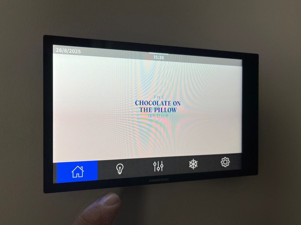 Four Flex Goettingen Crestron Four Flex Goettingen Crestron